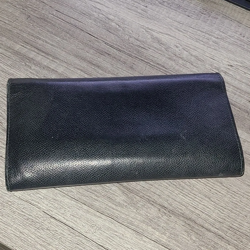 Salvatore Ferragamo walet - Picture 8 of 14